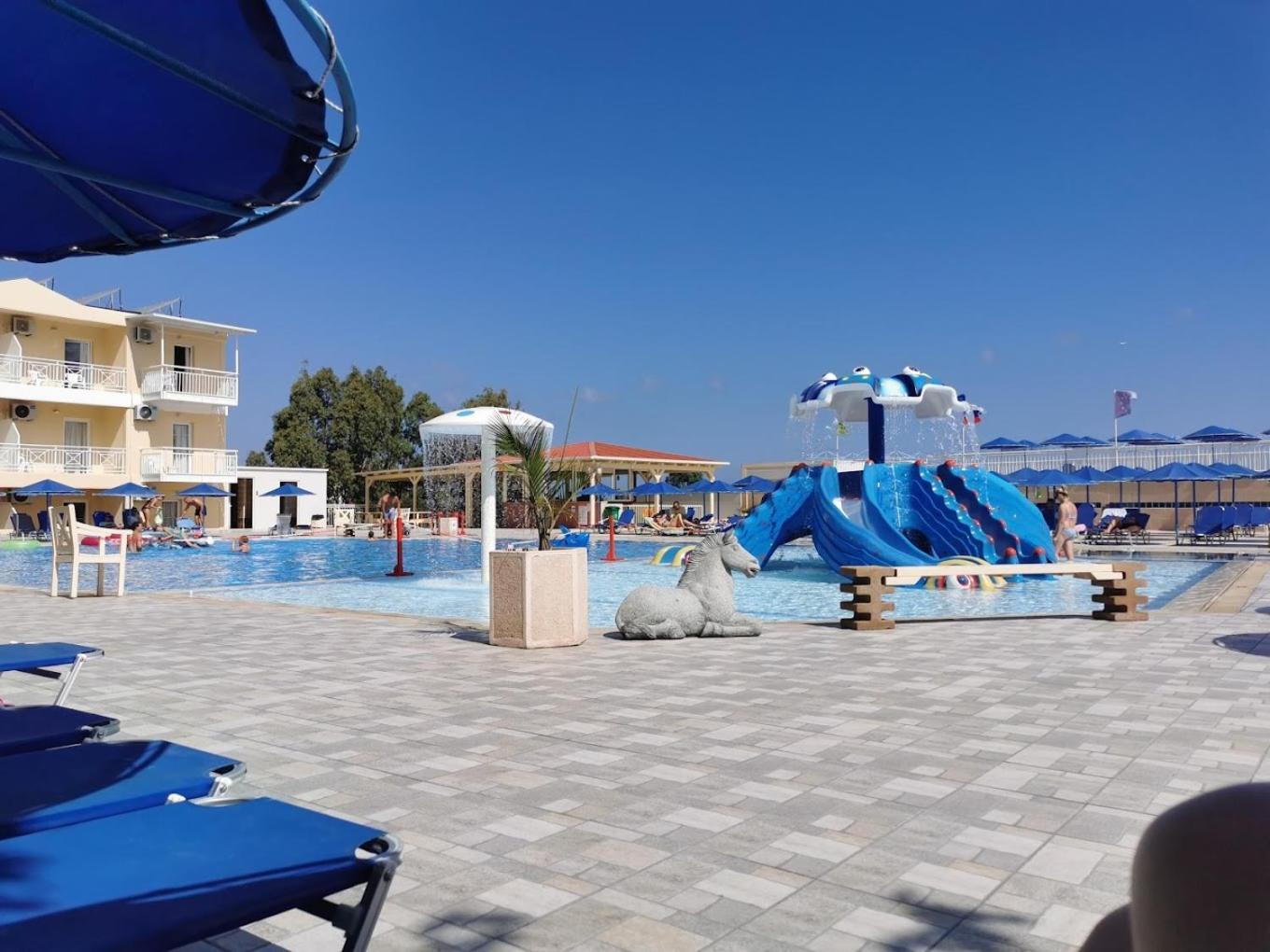 Aqua Sun Village Hersonissos  Exterior photo