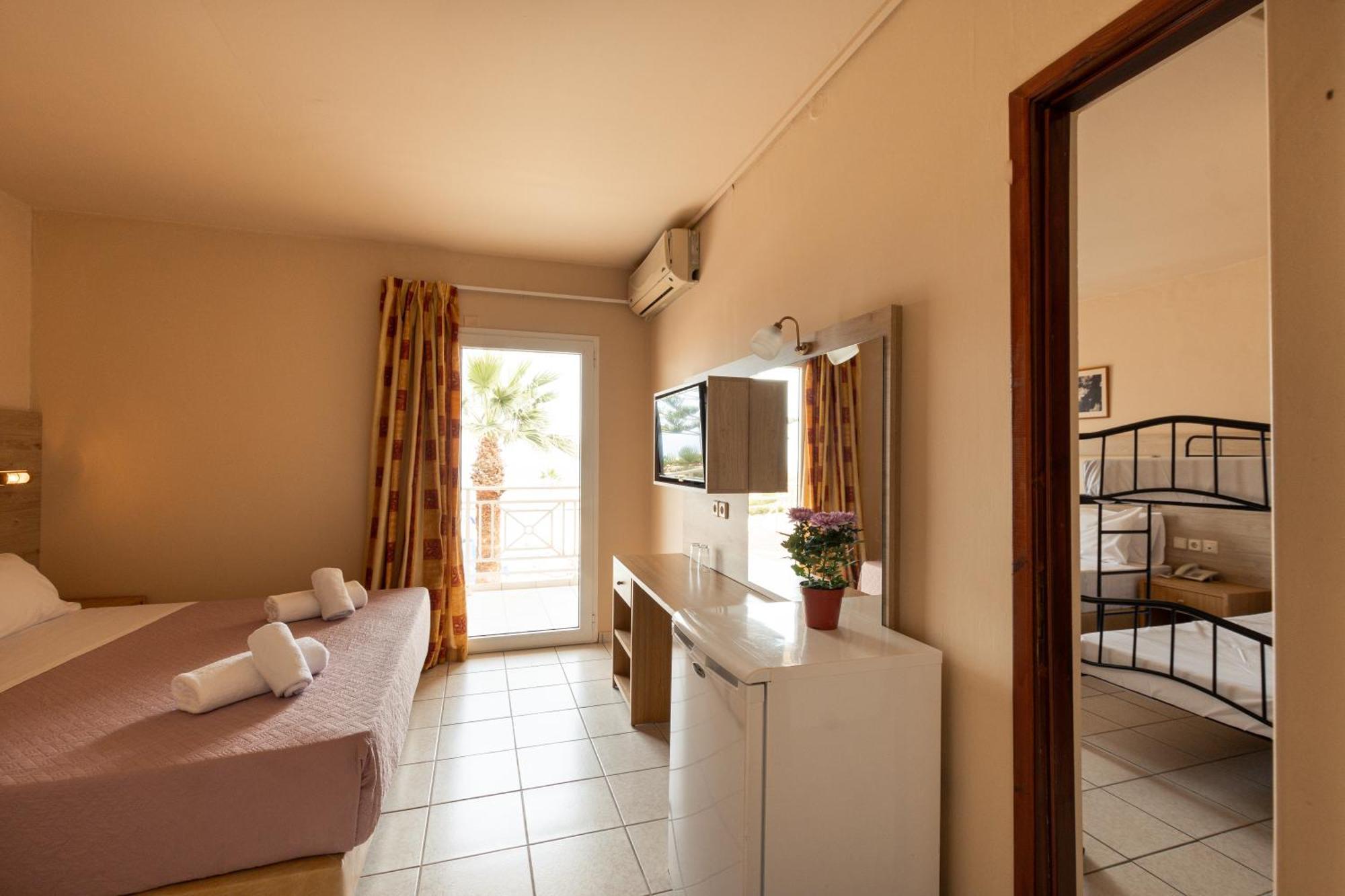 Aqua Sun Village Hersonissos  Exterior photo